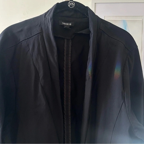 Torrid Deluxe Stretch Ruched Sleeved Blazer (Plus Size) - Picture 5 of 10